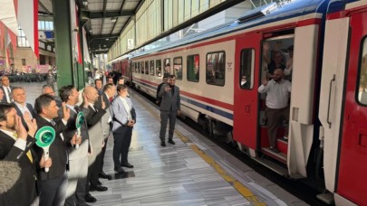 Vagon Sahne Projesi: Tiyatro Anadolu'ya Taşınıyor