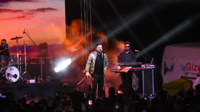 Yaşayan Miras Festivali'de Ekin Uzunlar muhteşem bir konser verdi