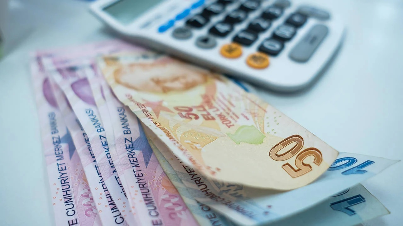 Asgari Ücrete Zam Geliyor Mu? Zam Enflasyonu Artırır Mı?