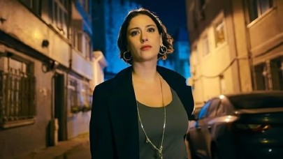 Oyuncu Hazal Kaya Son Dakika Paylaştı! "Alışamadım, İmdat…"