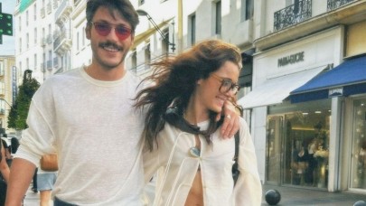 Kubilay Aka Ve Hafsanur Sancaktutan Aşka Geldi! Pembe Saçları Sosyal Medyayı Yıktı Geçti…