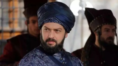 Okan Yalabık aldığı kilolarla tanınmaz hale geldi!