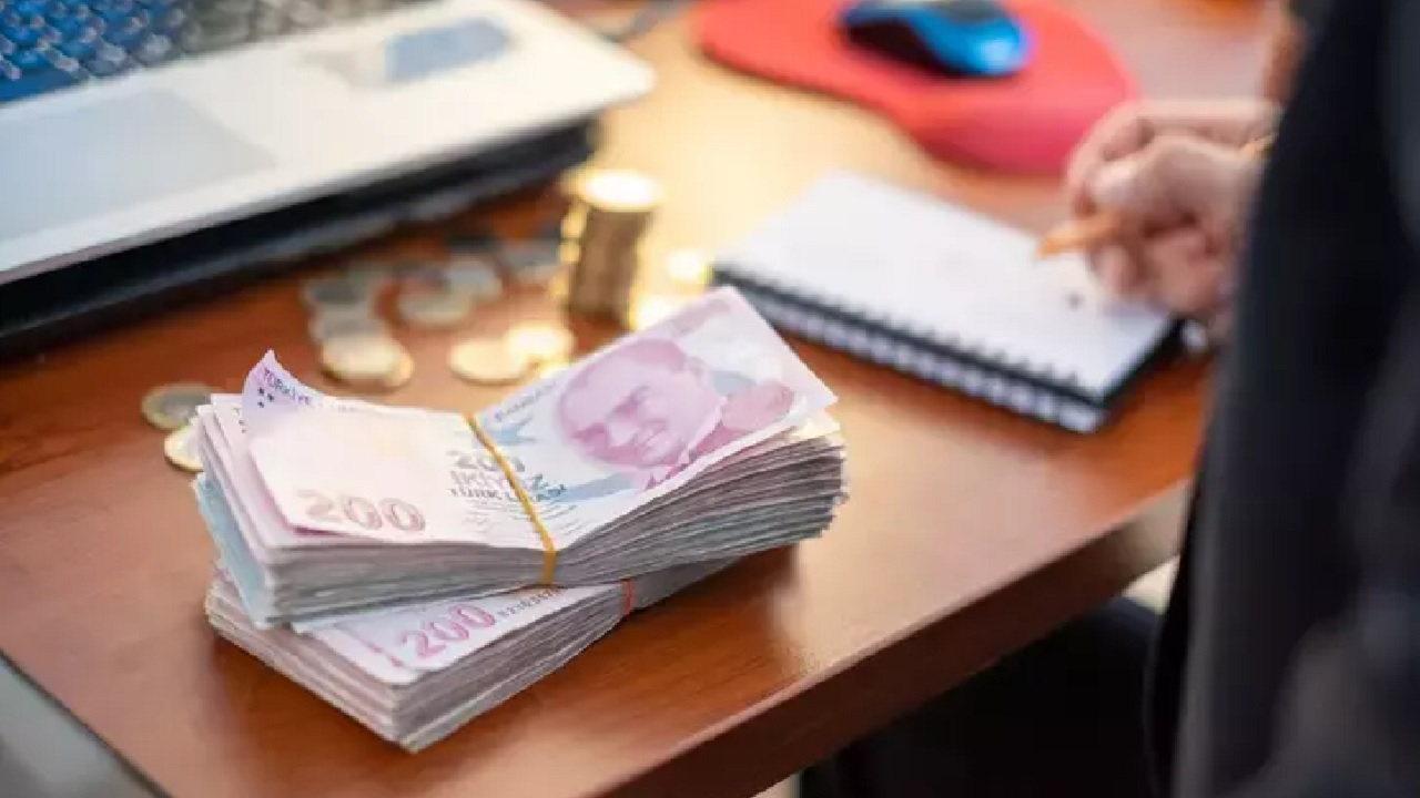 Asgari Ücretli Çalışanlar Dikkat! Son Dakika Vedat Işıkhan’dan ara zam Açıklaması