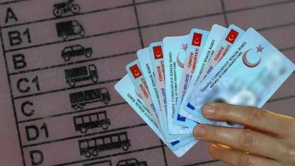 Ehliyet Sahipleri İçin Kritik Uyarı… Eski Ehliyetleri Yenilemek İçin Son 10 Gün
